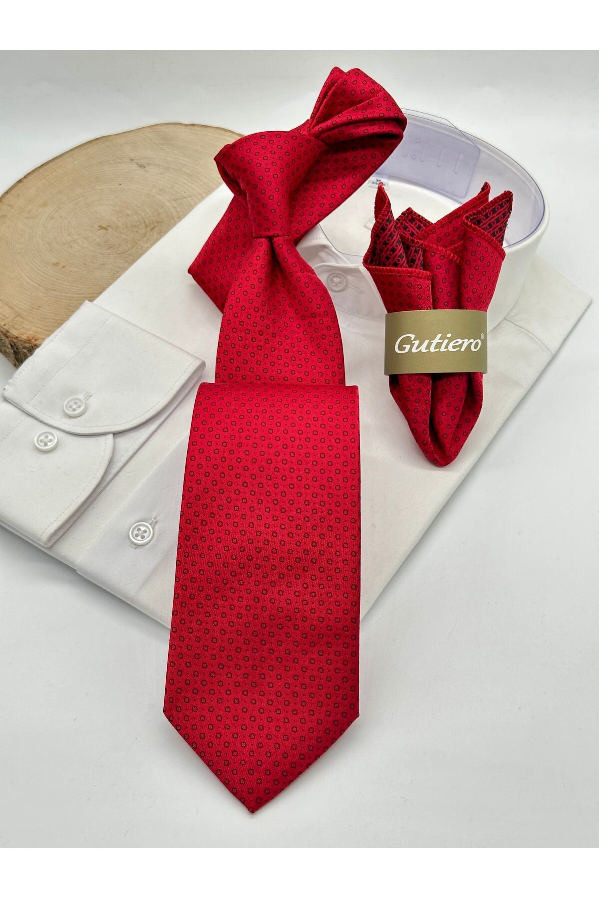 Kırmızı Desenli Mendilli Klasik Kravat