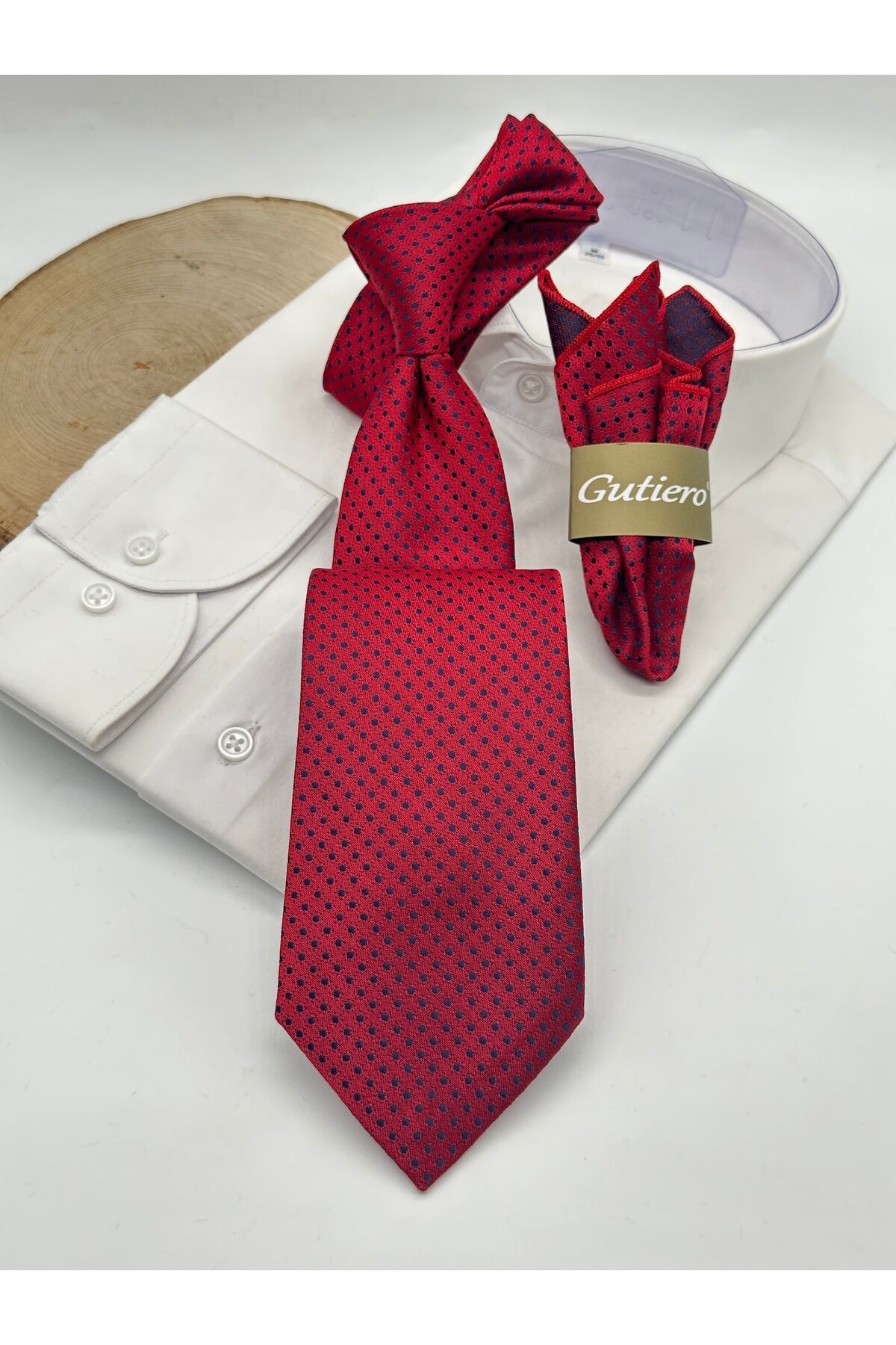Kırmızı Desenli Mendilli Klasik Kravat