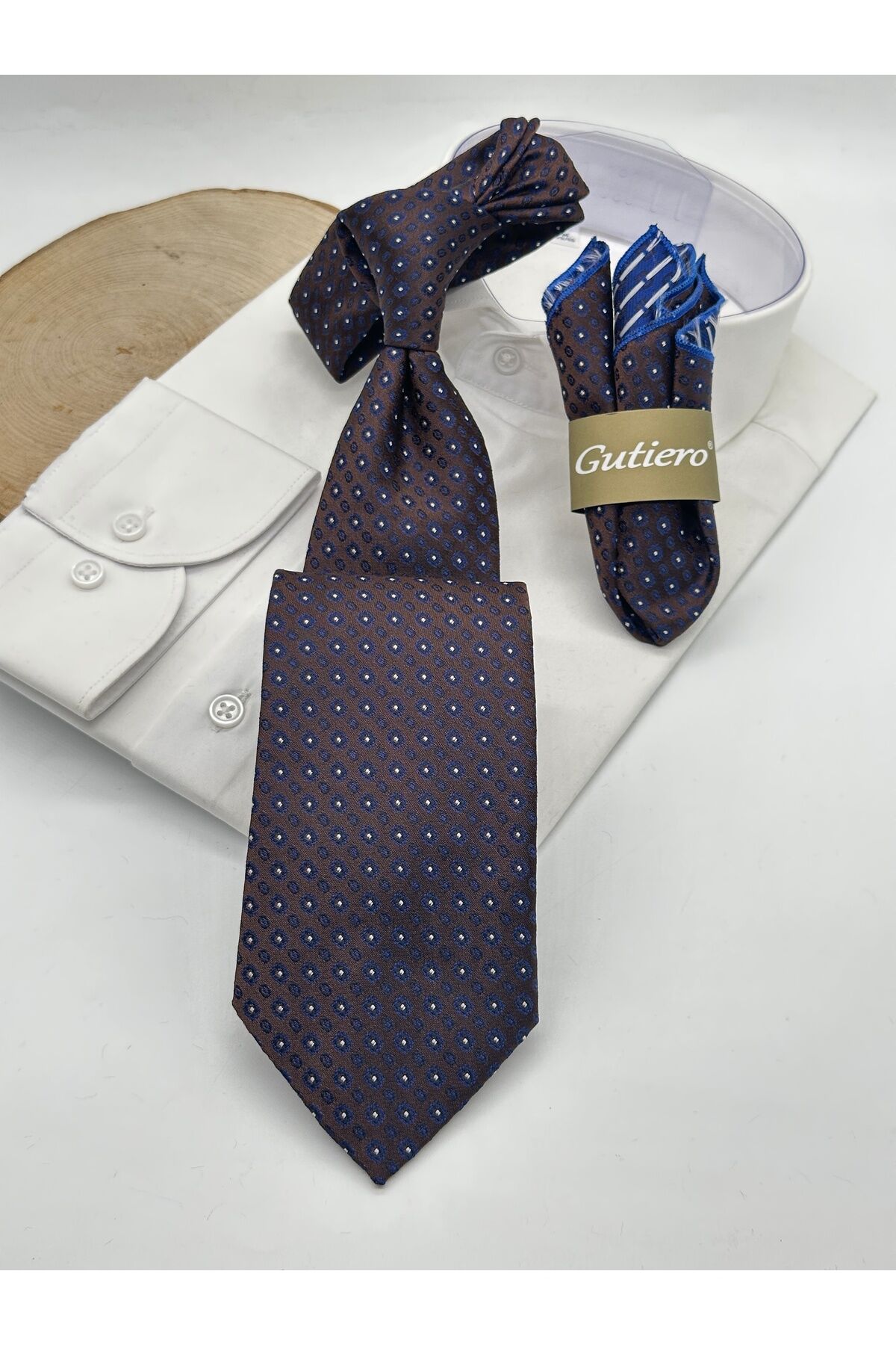 Kahverengi Desenli Mendilli Klasik Kravat
