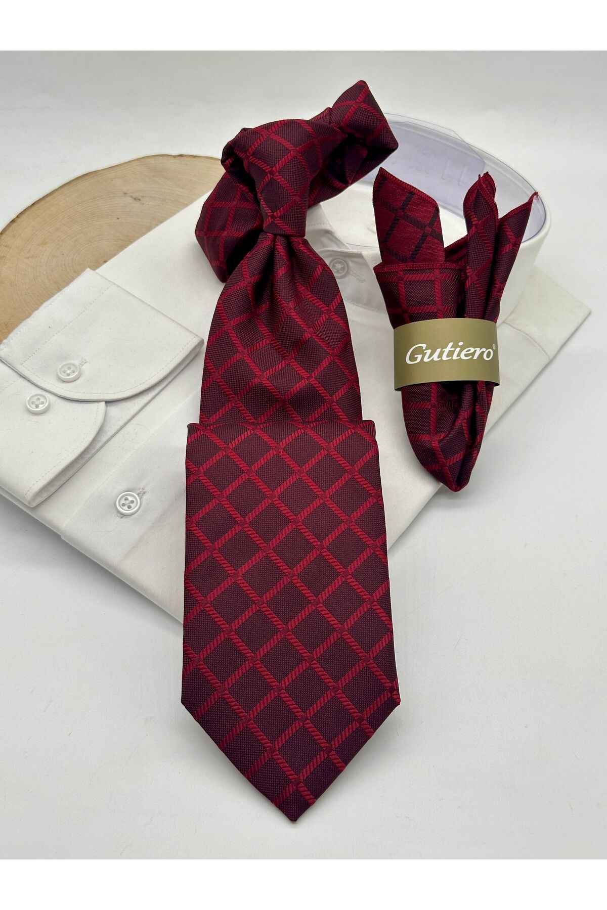 Kırmızı Ekoseli Mendilli Klasik Kravat