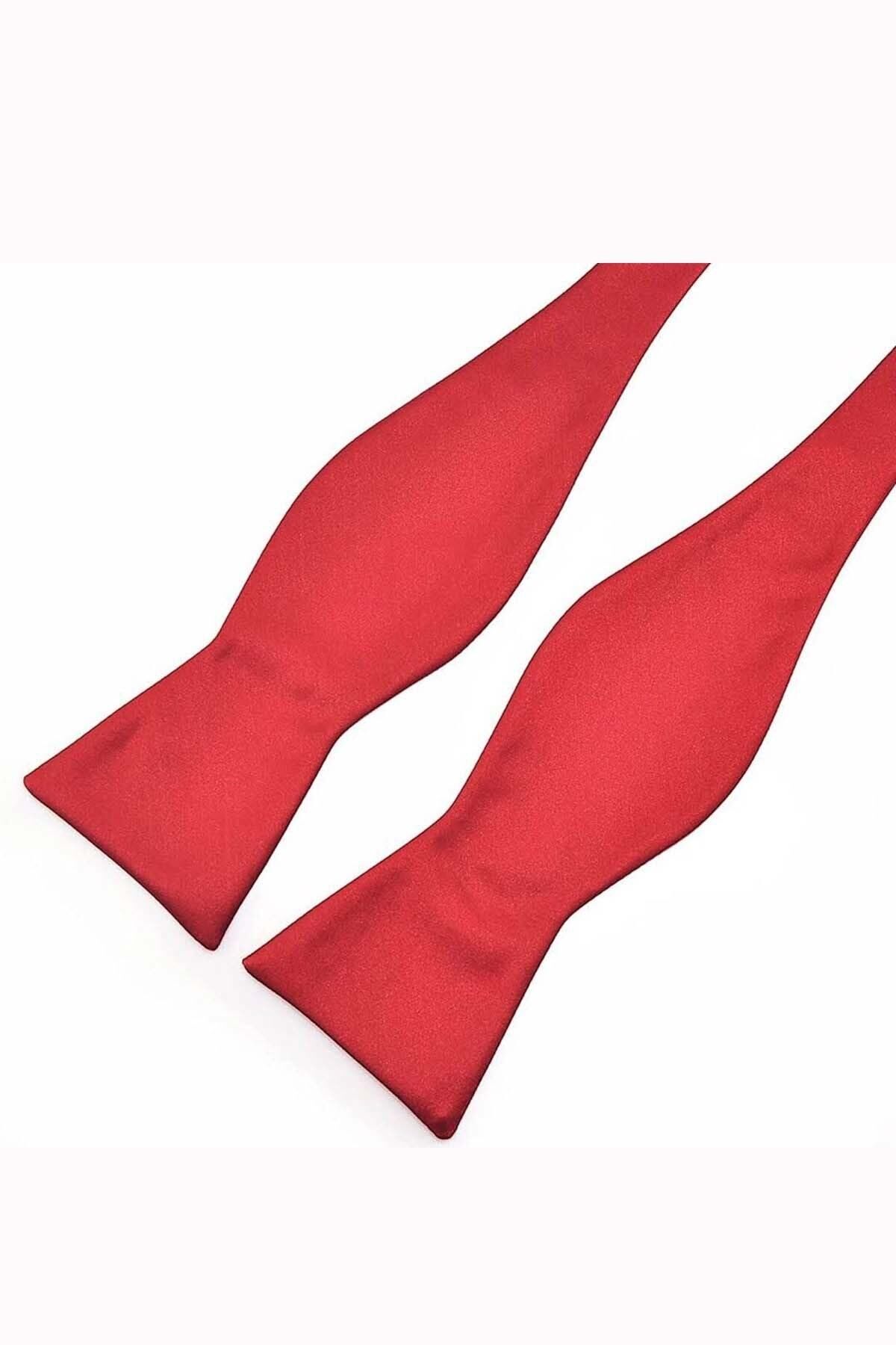 Kırmızı Açık Papyon